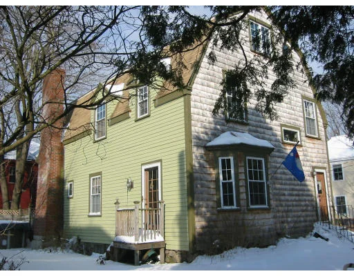 Unit for sale at 112 School Street, Manchester, MA 01944