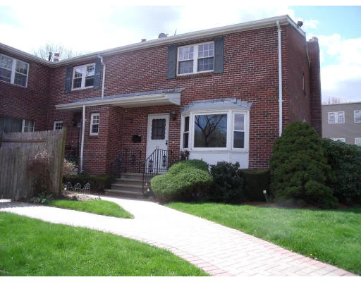 Unit for sale at 73 Florence St, Hudson, MA 01749