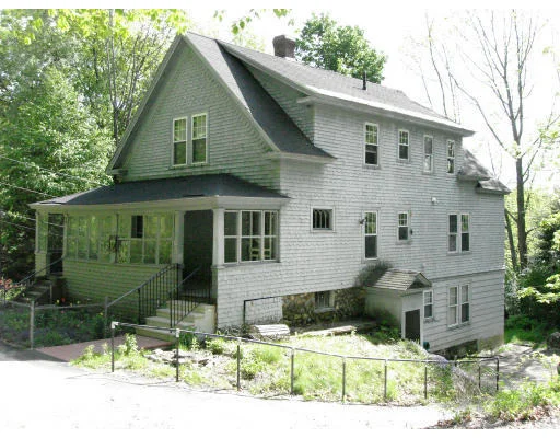 Unit for sale at 23 Firglade St, Worcester, MA 01602