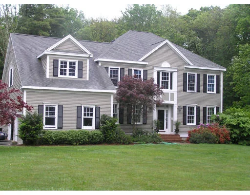 Unit for sale at 1 Boswell Lane, Southborough, MA 01772