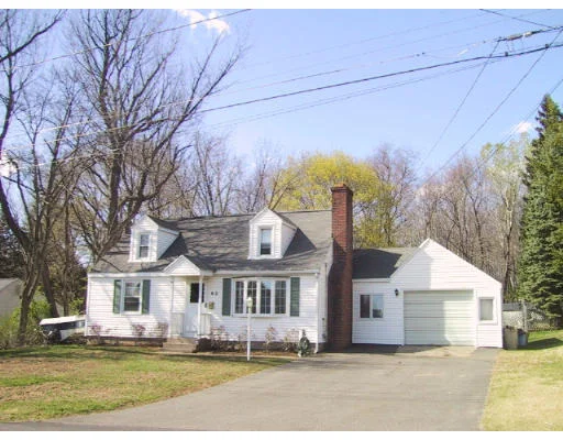 Unit for sale at 40 Summit, South Hadley, MA 01075