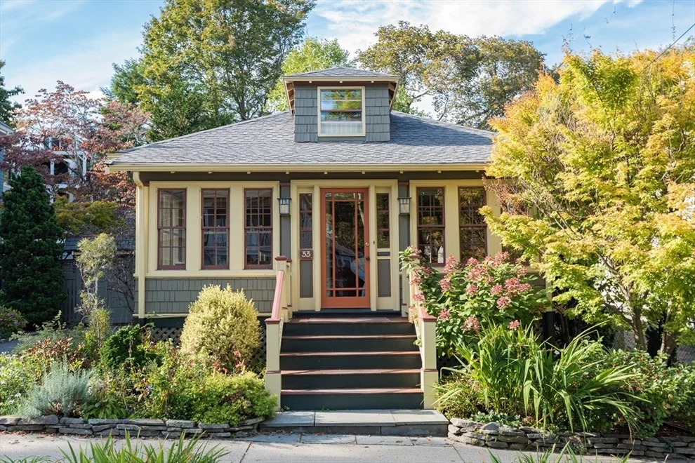 Unit for sale at 33 Newport St, Arlington, MA 02476