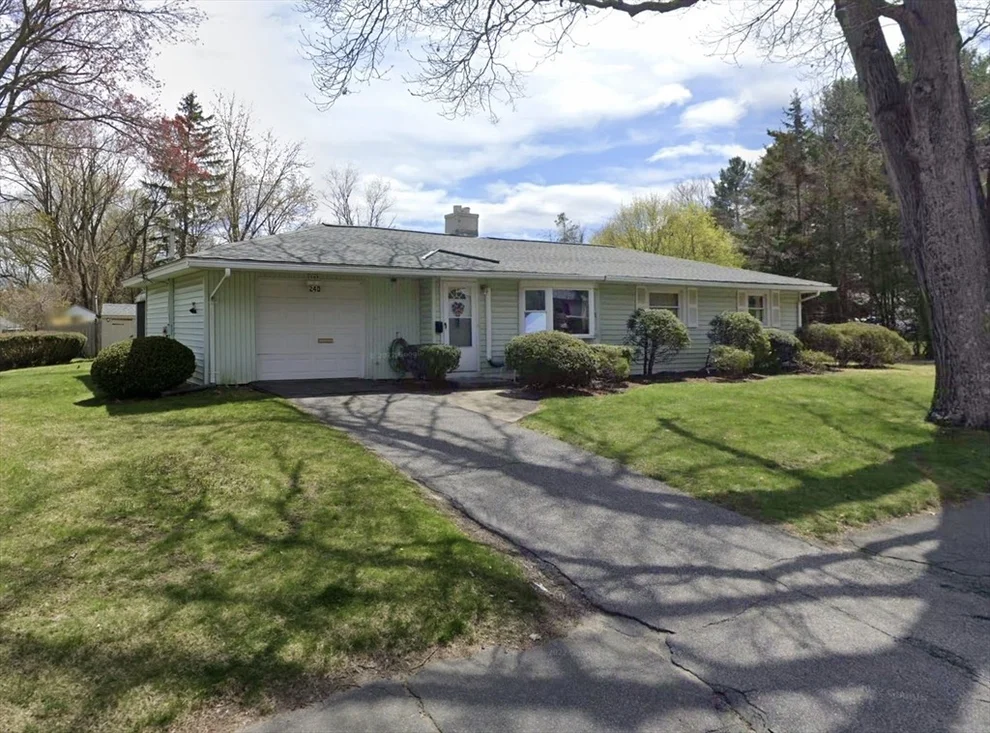 Unit for sale at 240 Central St, Framingham, MA 01701
