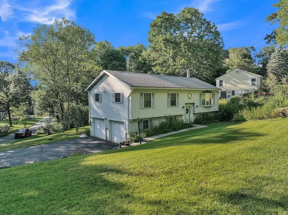 Unit for sale at 4 Crest Rd, Monson, MA 01057