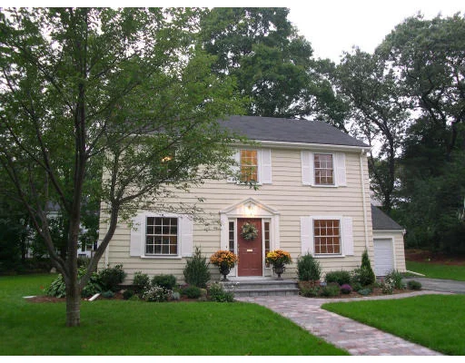 Unit for sale at 6 Southwick Circle, Wellesley, MA 02481