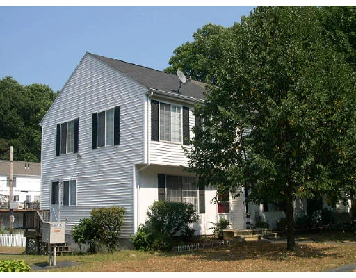 Unit for sale at 16 Breck St, Worcester, MA 01605