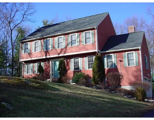 Unit for sale at 9 West Mountain Lane, Ashland, MA 01721