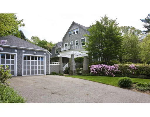 Unit for sale at 32 Ridge Avenue, Newton, MA 02459