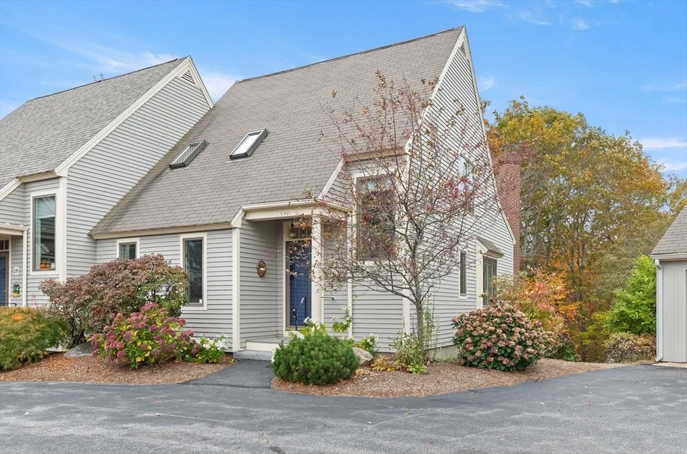 Unit for sale at 40 Quarry Ridge Lane, Rockport, MA 01966