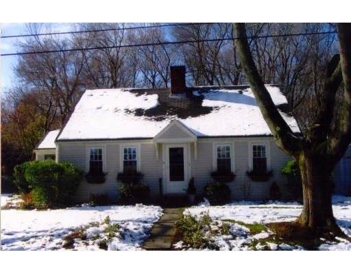Unit for sale at 37 Downing Street, Hingham, MA 02043