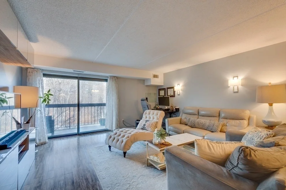 Unit for sale at 289 Elm St, Medford, MA 02155