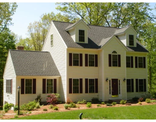 Unit for sale at 15 Elliott, Pepperell, MA 01463
