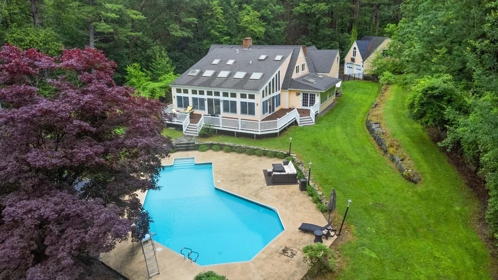 Unit for sale at 41B Washington Street, Boxford, MA 01921