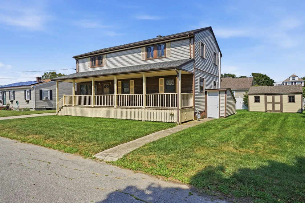 Unit for sale at 21 Webster St, Dartmouth, MA 02748