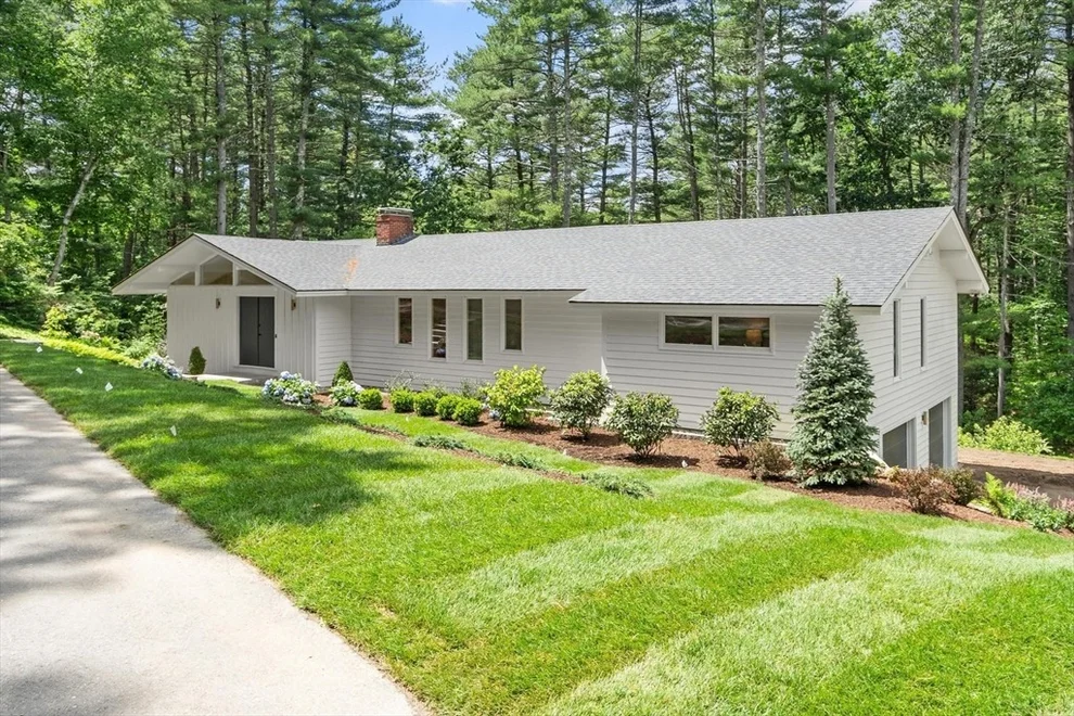 Unit for sale at 23 Revolutionary Road, Concord, MA 01742