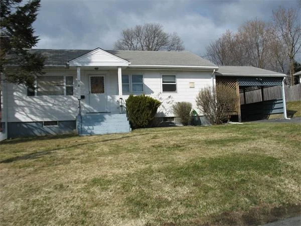 Unit for sale at 19 Antrim Rd, Framingham, MA 01701