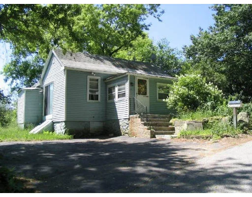 Unit for sale at 80 Fellows Lane, Dracut, MA 01826