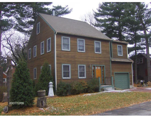 Unit for sale at 2 Dix Road, Marblehead, MA 01945