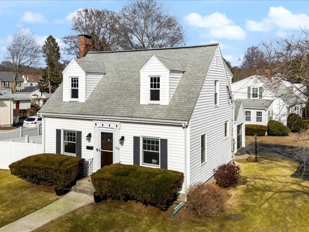 Unit for sale at 1230 Main St, Wakefield, MA 01880