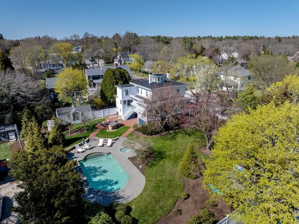 Unit for sale at 35 North St, Mattapoisett, MA 02739