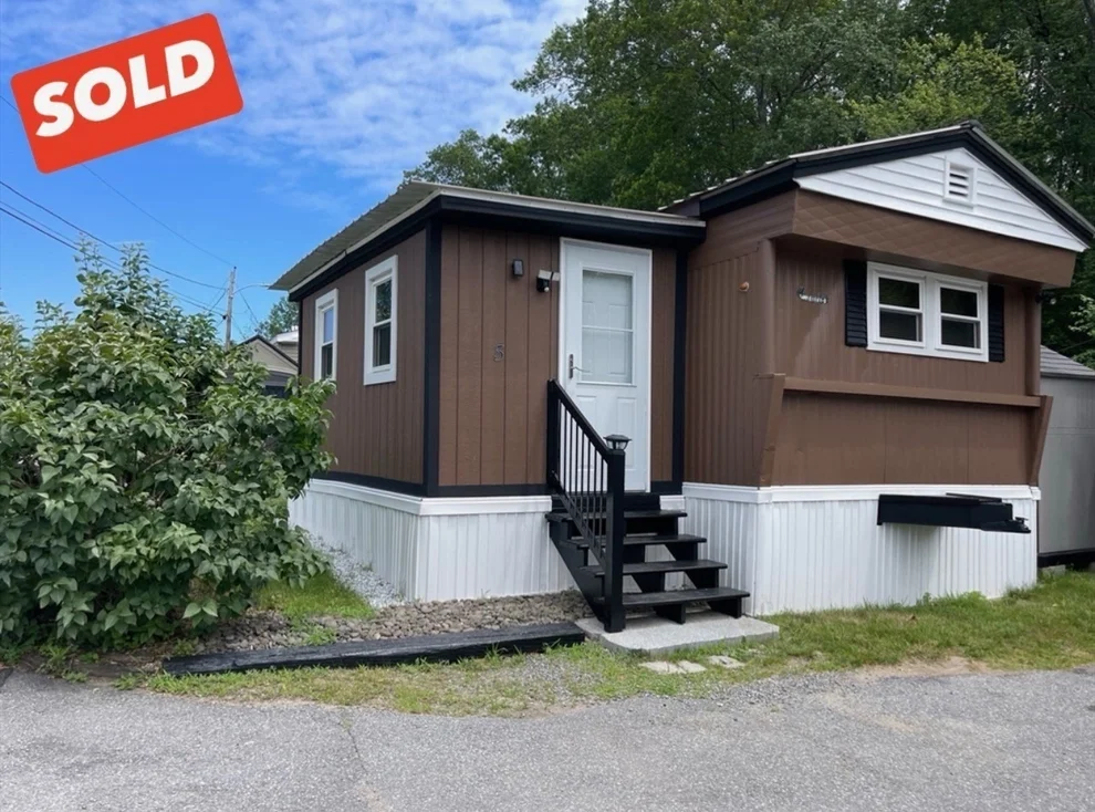 Unit for sale at 11 Groton School Road, Ayer, MA 01432