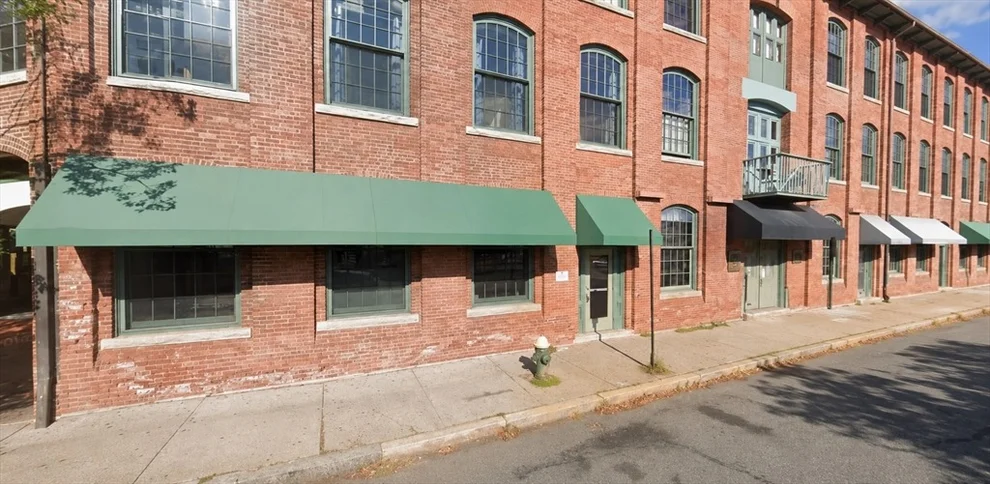 Unit for sale at 18 Bridge, Providence, RI 02903