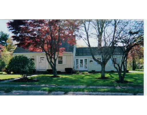 Unit for sale at 5 Carson St, Weymouth, MA 02188