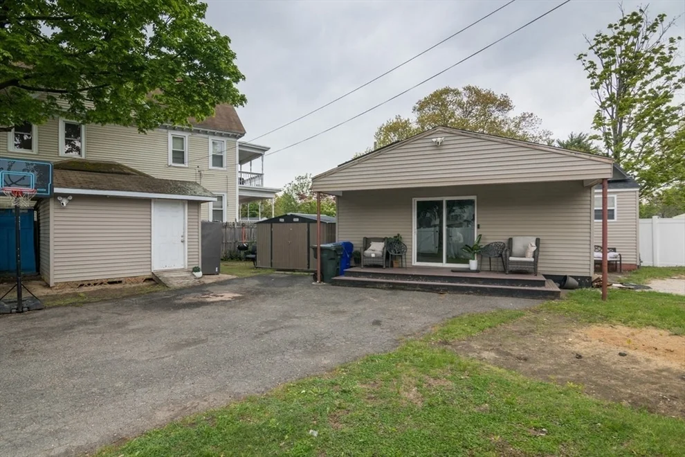 Unit for sale at 501 Berkshire Ave, Springfield, MA 01109