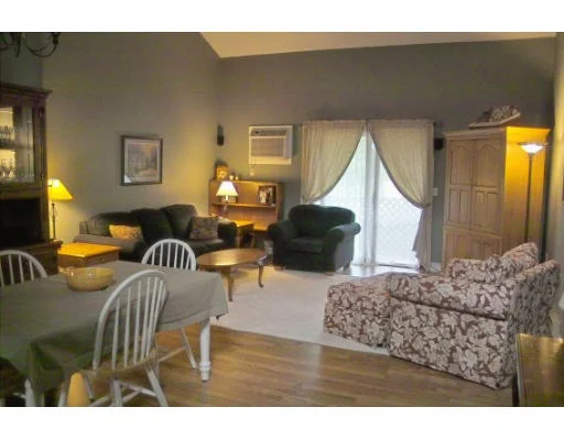 Unit for sale at 85 Highwood Drive, Franklin, MA 02038