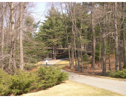 Unit for sale at 20 Westerly Road, Weston, MA 02493