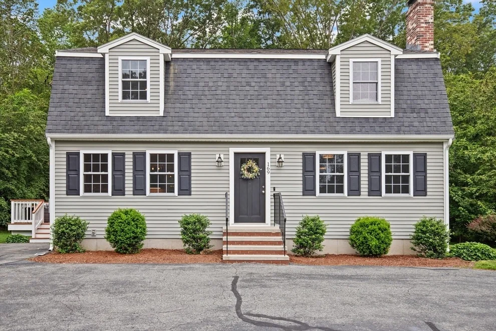 Unit for sale at 169 Dailey Drive, Franklin, MA 02038