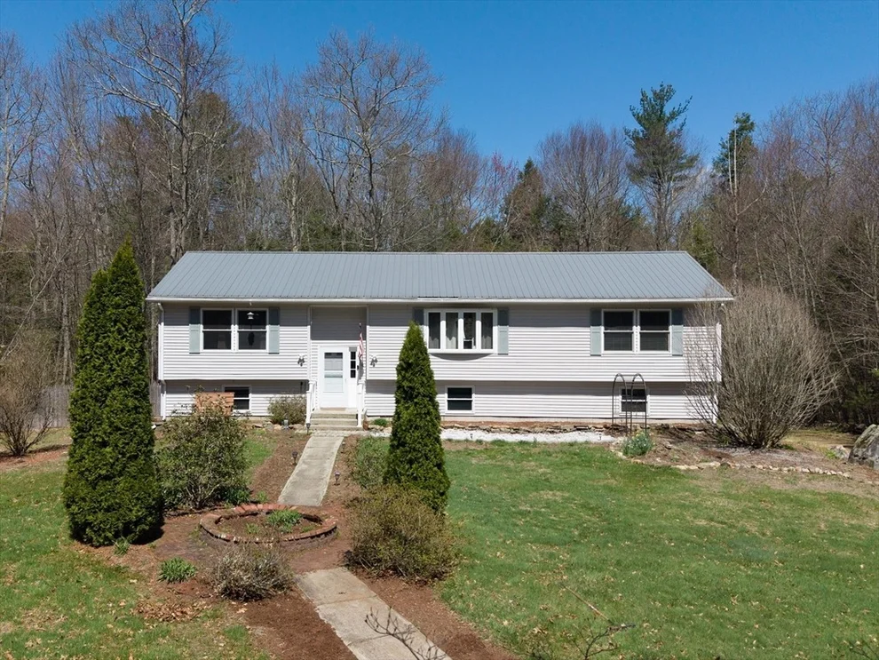 Unit for sale at 2266 Old Turnpike Rd, Oakham, MA 01068