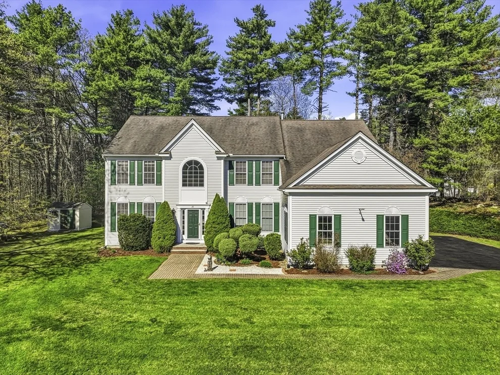 Unit for sale at 20 Washington Lane, Hopkinton, MA 01748
