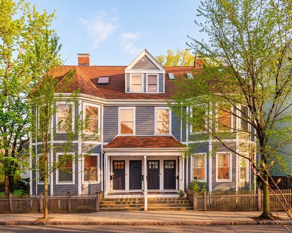 Unit for sale at 165 Putnam Avenue, Cambridge, MA 02138