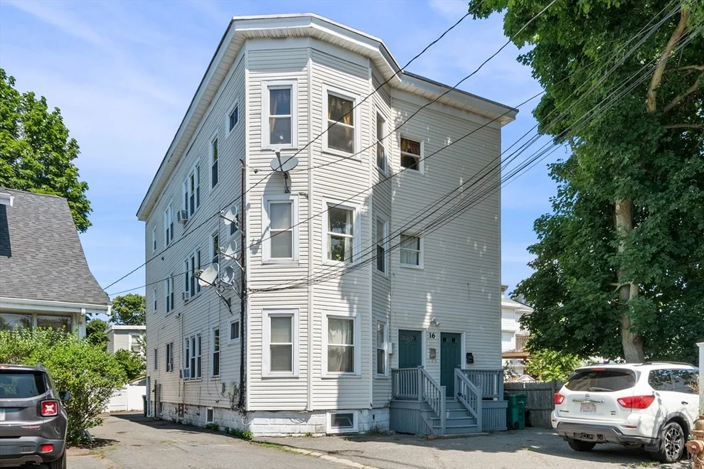 Unit for sale at 16 Dowfield Ter, Lynn, MA 01904