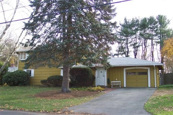Unit for sale at 88 Hastings St, Framingham, MA 01701