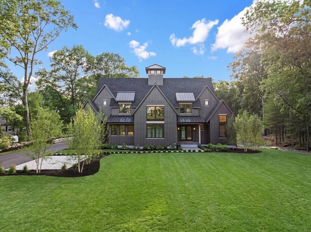 Unit for sale at 216 Greenwood Rd, Andover, MA 01810