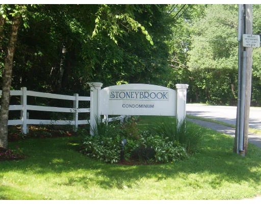 Unit for sale at 12 Oak Leaf Way, Peabody, MA 01960