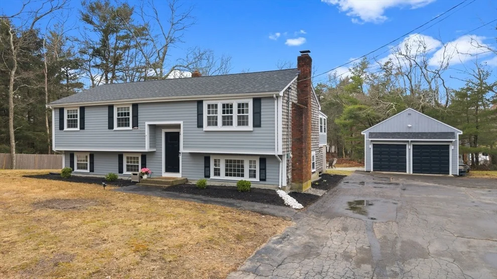 Unit for sale at 4 Tavern Path, Plymouth, MA 02360