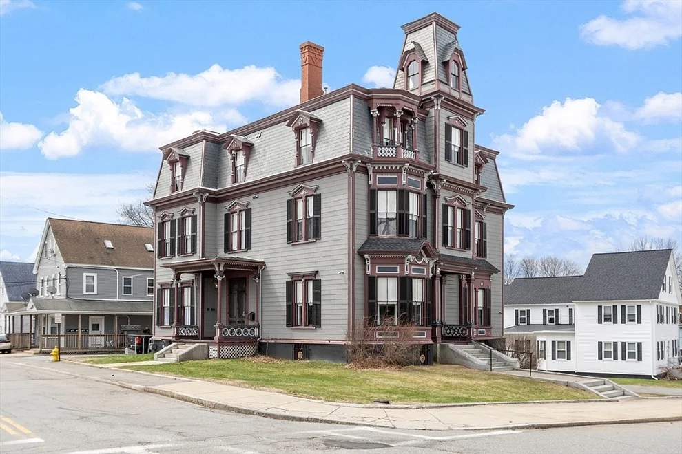 Unit for sale at 4 West Broadway, Gardner, MA 01440