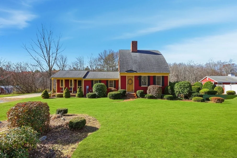 Unit for sale at 405 Rock Valley Rd, Holyoke, MA 01040