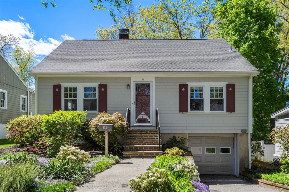 Unit for sale at 19 Conant Rd, Brookline, MA 02467