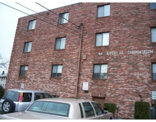 Unit for sale at 305 Riverside Ave, Medford, MA 02155