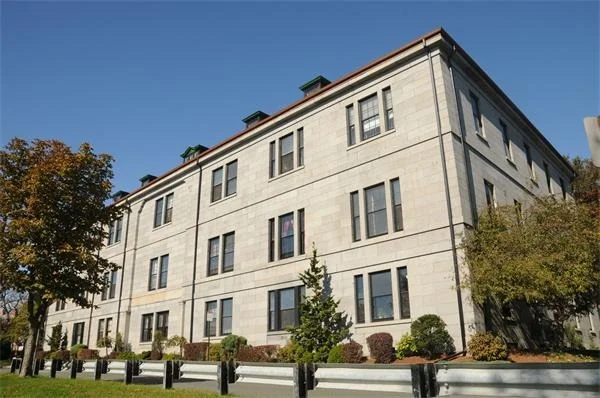 Unit for sale at 100 Commandants Way, Chelsea, MA 02150