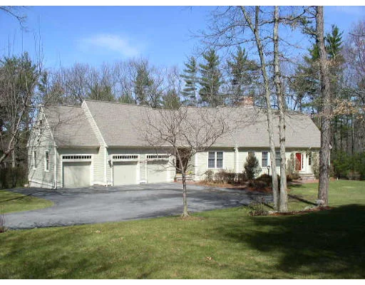 Unit for sale at 109 Steele Lane, Boxborough, MA 01719