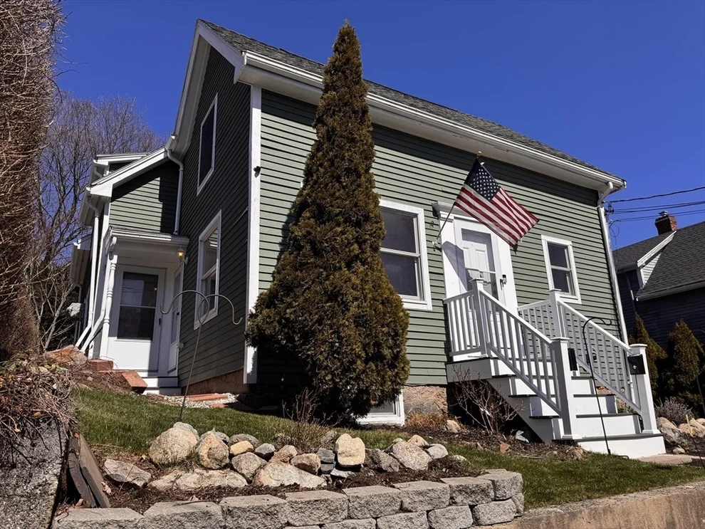 Unit for sale at 291 Parkland Ave, Lynn, MA 01905
