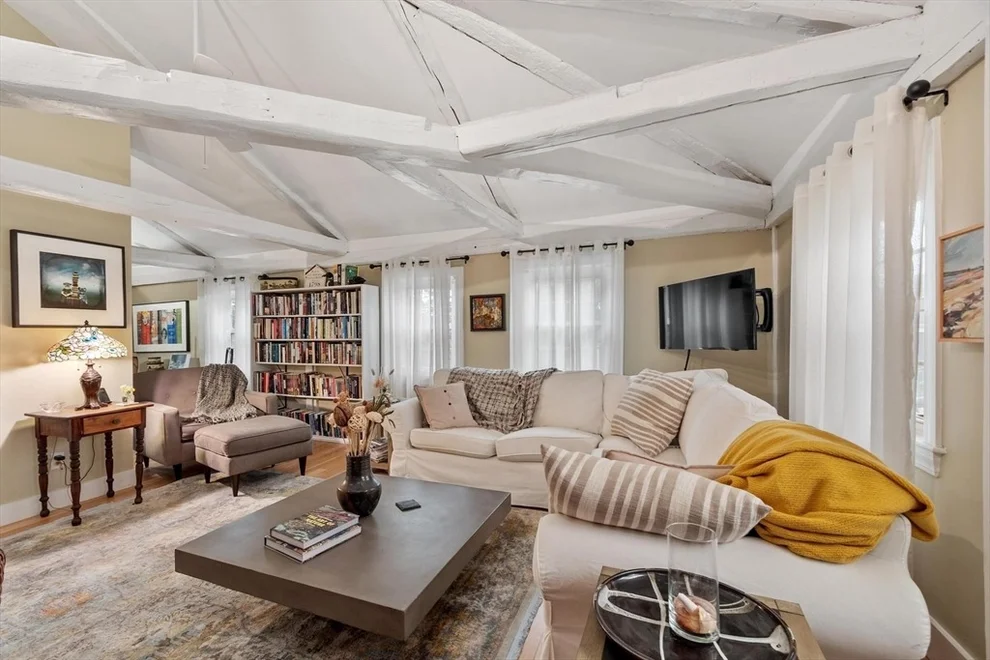 Unit for sale at 113 Bridge St, Salem, MA 01970
