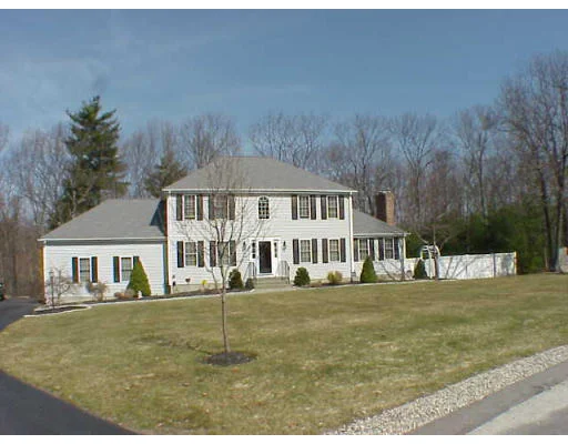 Unit for sale at 20 Vine Street, Uxbridge, MA 01569
