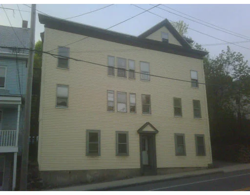 Unit for sale at 231 W Main St, Marlborough, MA 01752