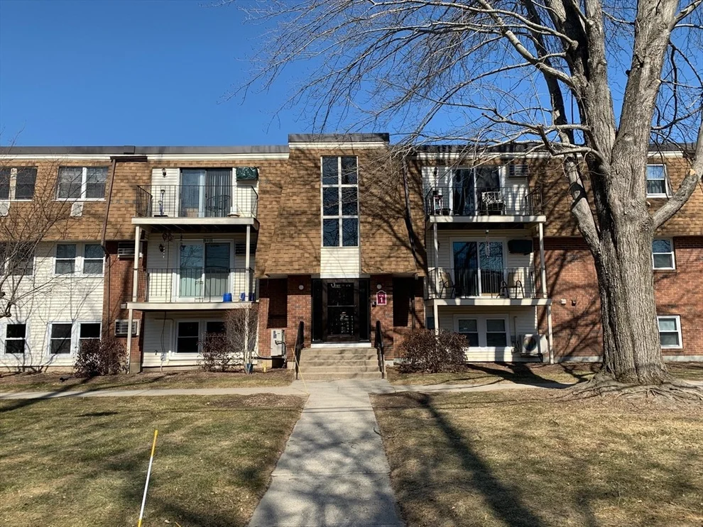 Unit for sale at 80 Damon Road, Northampton, MA 01060